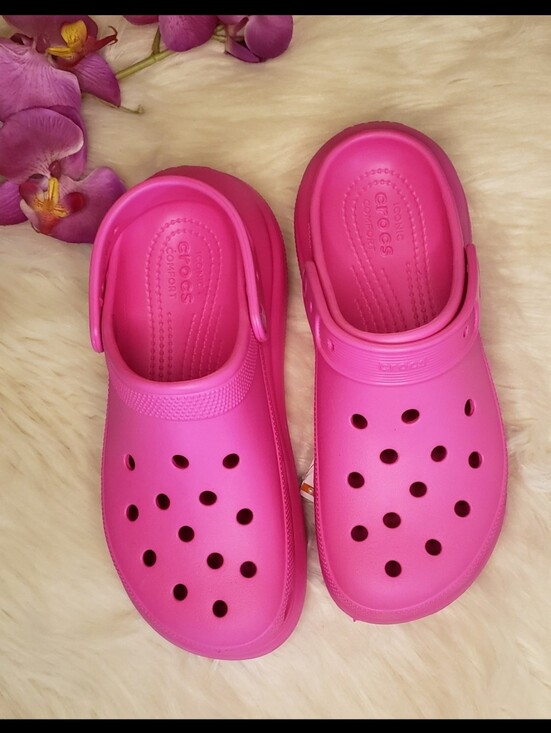CROCS Shoes - Crocs Classic Crush Clog Hot Pink NWT 10 Lightweight Comfort Shoes | Barbiecore